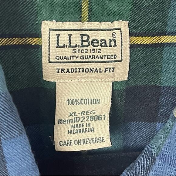 L.L. Bean Blue/Green Plaid Traditional Fit Cotton Flannel Shirt, Outdoors, XL - Picture 3 of 4